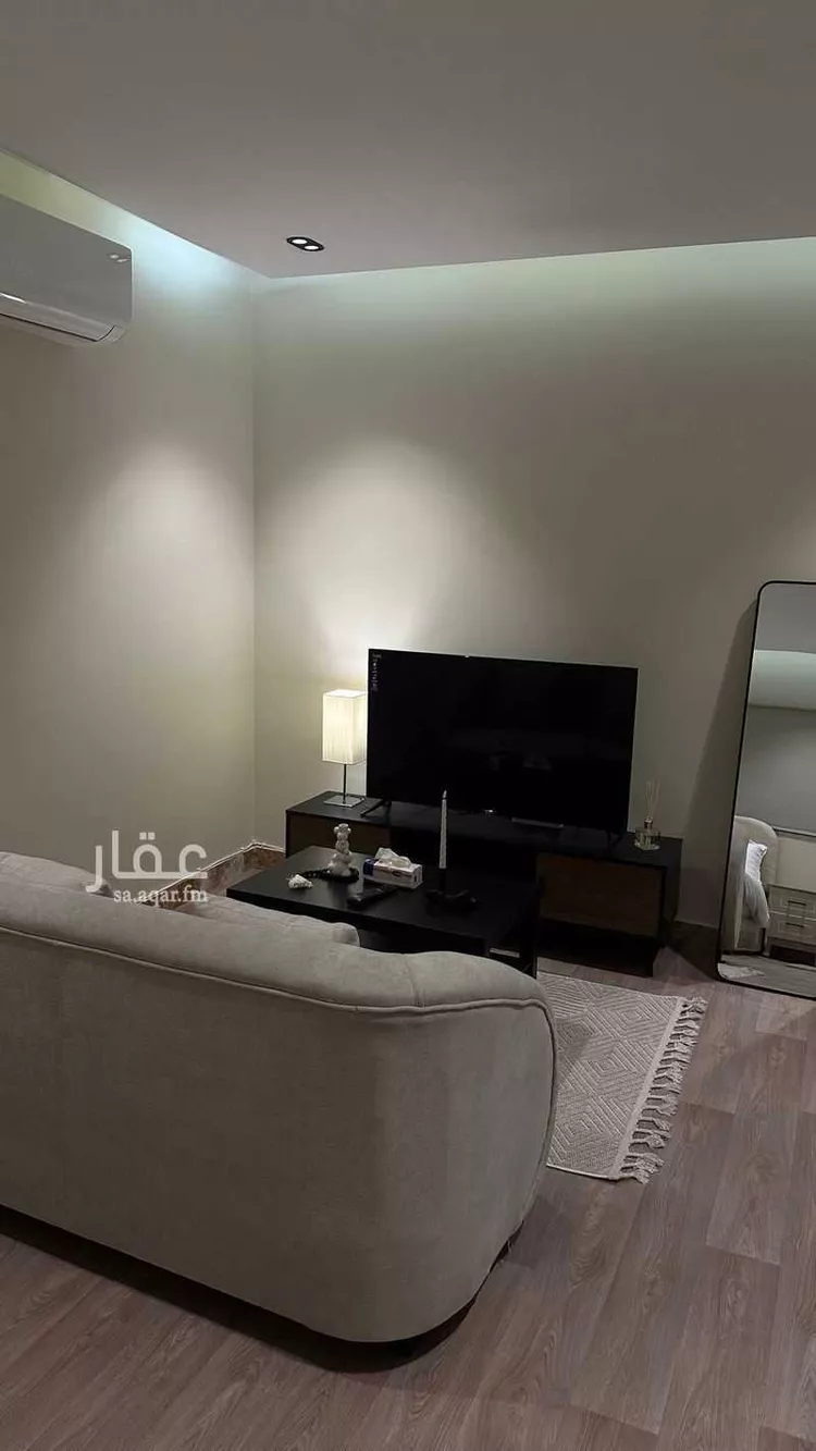 شقة مفروشة للحجز في شارع علقمه بن وائل, حي النرجس, الرياض صورة 2