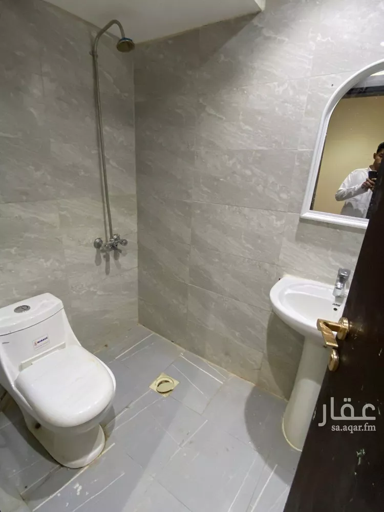 شقة للإيجار في شارع جرير بن عبدالله البجلي, حي مغرزات, مدينة الرياض, منطقة الرياض صورة 2