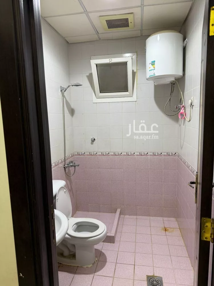 شقة للإيجار في شارع سعيد بن بيشان, حي النزهة, مدينة الرياض, منطقة الرياض صورة 3