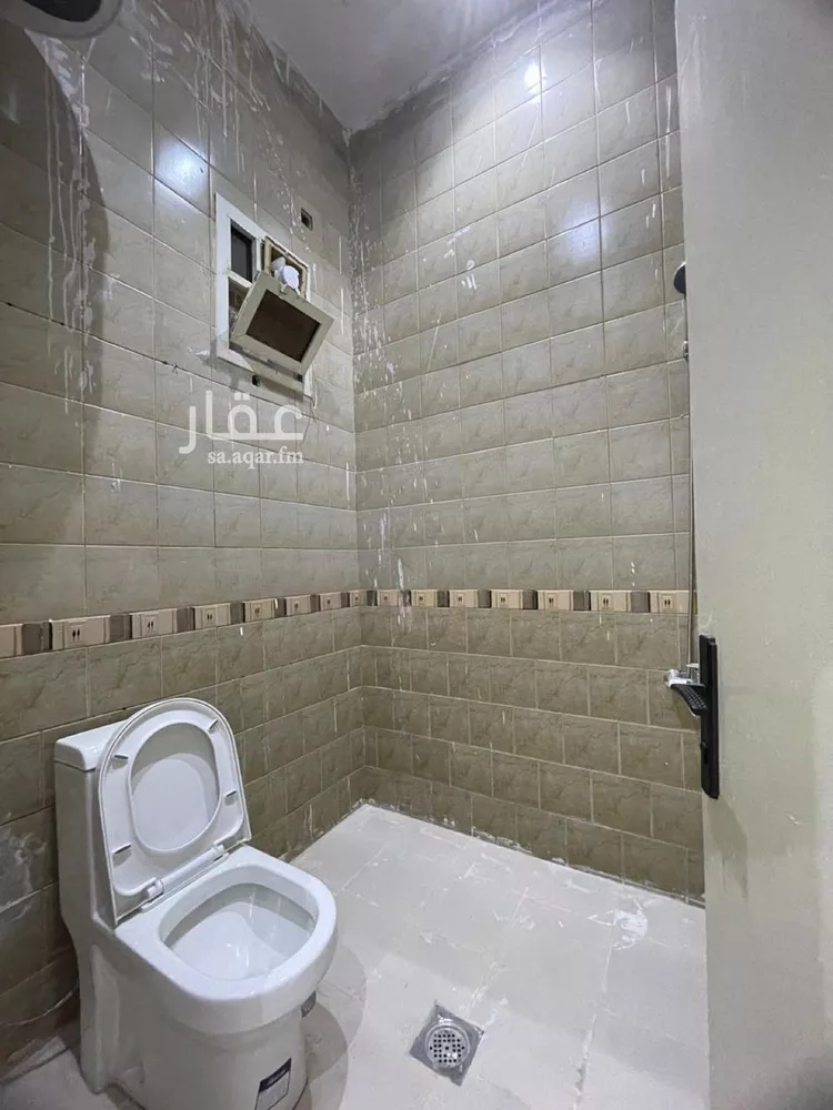 شقة للإيجار في شارع عشيرة, حي بدر, مدينة الرياض, منطقة الرياض صورة 4