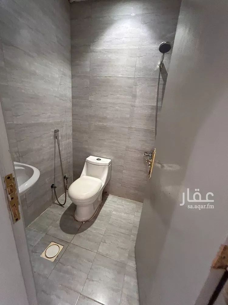 شقة للإيجار في شارع محمد بن أحمد أبي شيبة, حي الشفاء, مدينة الرياض, منطقة الرياض