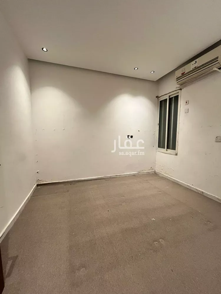 شقة للإيجار في شارع جرير بن عبدالله البجلي, حي مغرزات, مدينة الرياض, منطقة الرياض