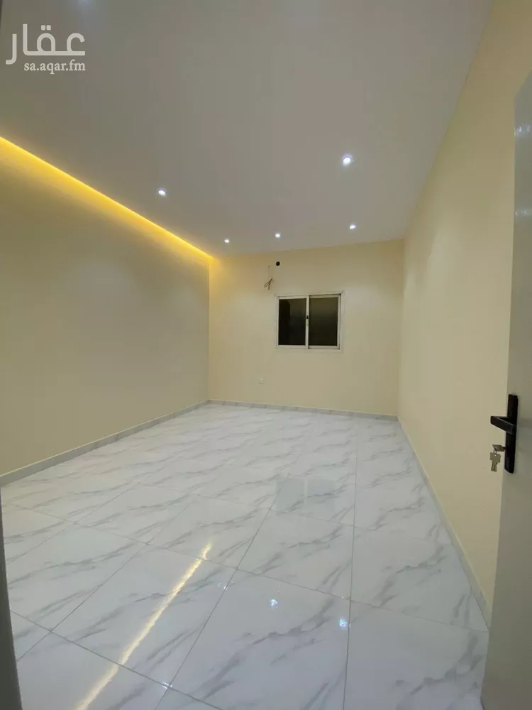 شقة للإيجار في شارع حارثه بن عدي, حي الوزارات, مدينة الرياض, منطقة الرياض صورة 4