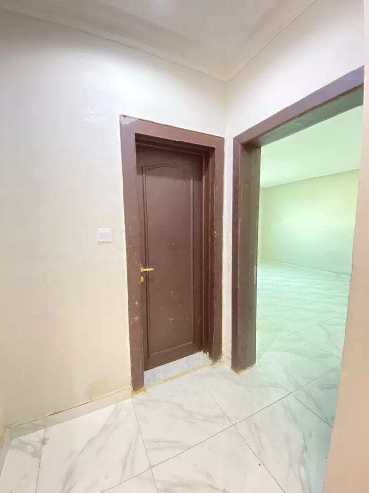 شقة للإيجار في شارع جرير بن عبدالله البجلي, حي مغرزات, مدينة الرياض, منطقة الرياض 6