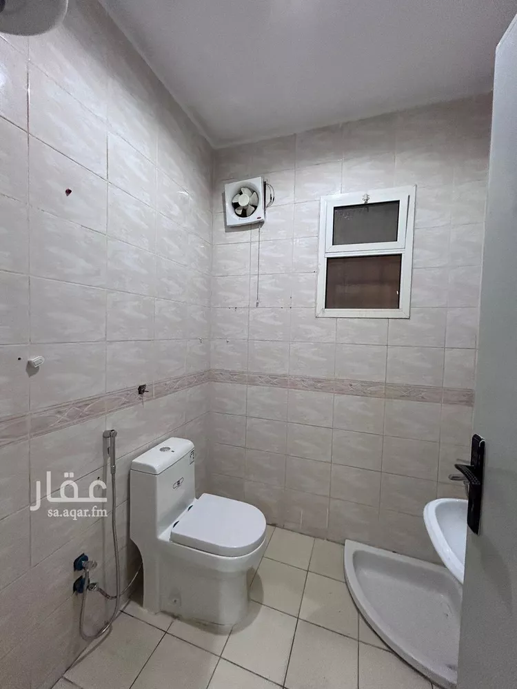 شقة للإيجار في شارع عشيرة, حي بدر, مدينة الرياض, منطقة الرياض صورة 4