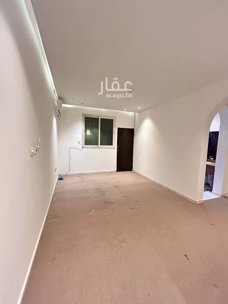 شقة للإيجار في شارع جرير بن عبدالله البجلي, حي مغرزات, مدينة الرياض, منطقة الرياض
