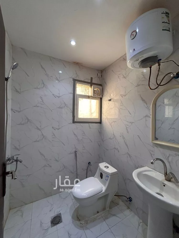شقة للإيجار في شارع حارثة بن عدي, حي الوزارات, مدينة الرياض, منطقة الرياض صورة 5