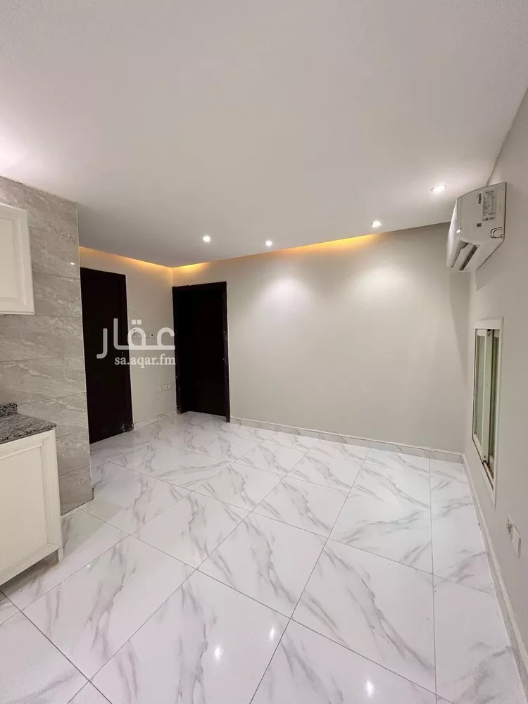 شقة للإيجار في شارع جرير بن عبدالله البجلي, حي مغرزات, مدينة الرياض, منطقة الرياض