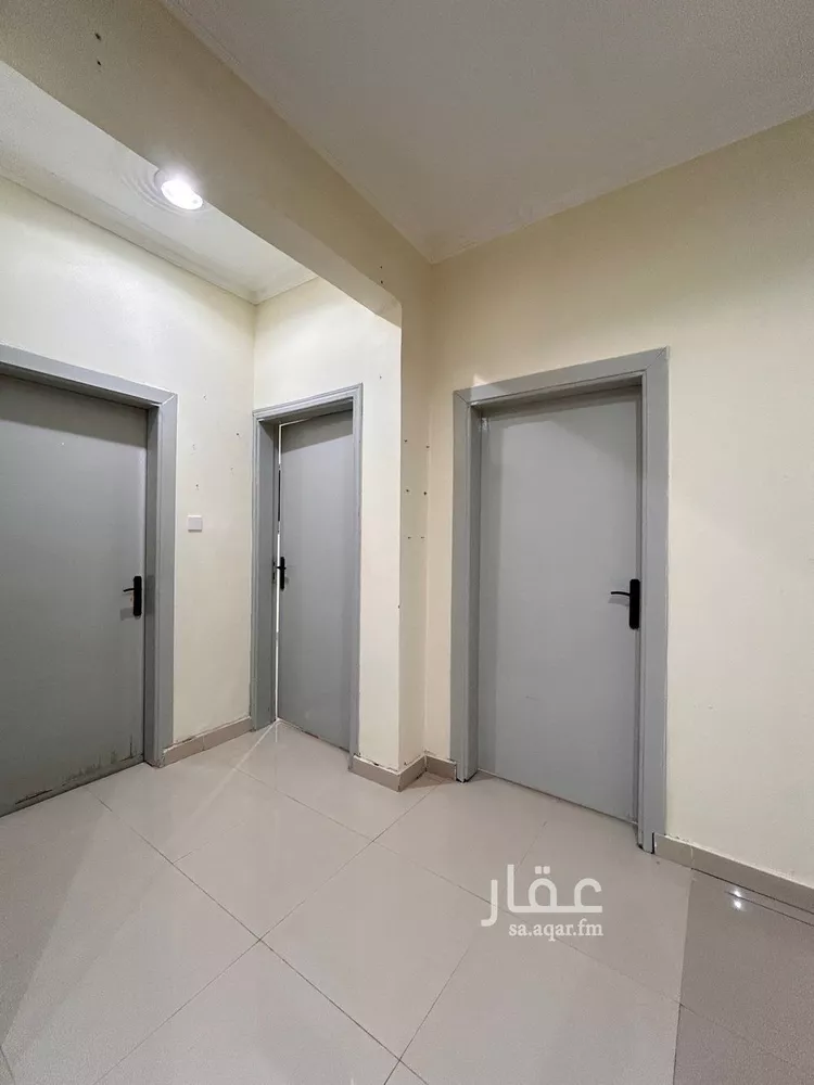 شقة للإيجار في شارع الرائد, حي بدر, مدينة الرياض, منطقة الرياض 8