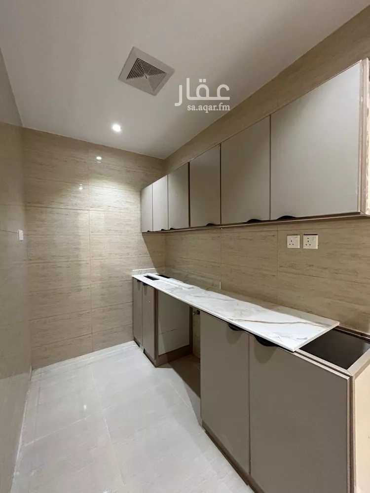 شقة للإيجار في شارع ناصر الحصام, حي المروة, مدينة الرياض, منطقة الرياض 8