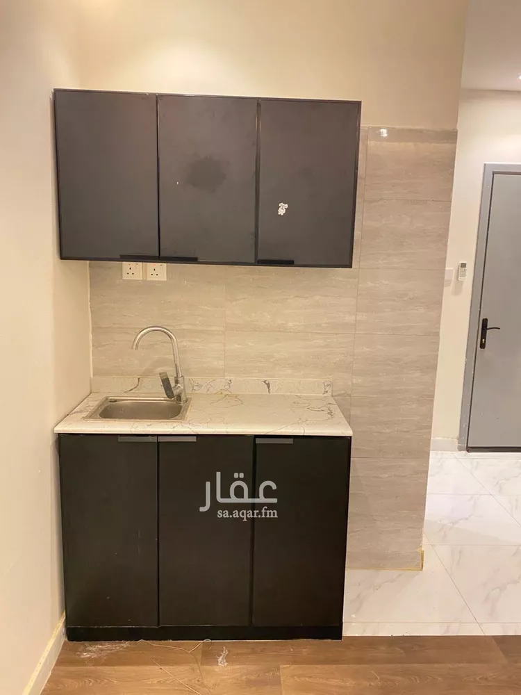 شقة للإيجار في شارع الفجر, حي السويدي الغربي, مدينة الرياض, منطقة الرياض