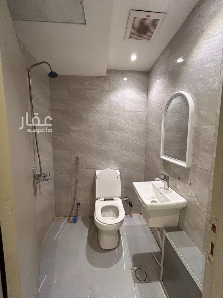 شقة للإيجار في شارع جرير بن عبدالله البجلي, حي مغرزات, مدينة الرياض, منطقة الرياض صورة 3