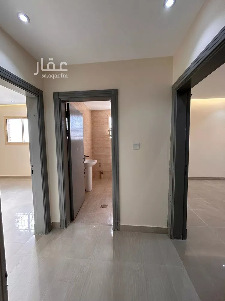 شقة للإيجار في شارع يثرب, حي بدر, مدينة الرياض, منطقة الرياض صورة 4