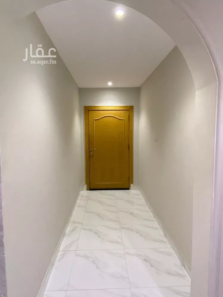 شقة للإيجار في شارع جرير بن عبدالله البجلي, حي مغرزات, مدينة الرياض, منطقة الرياض صورة 4