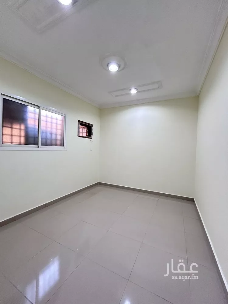 شقة للإيجار في شارع عشيرة, حي بدر, مدينة الرياض, منطقة الرياض صورة 2