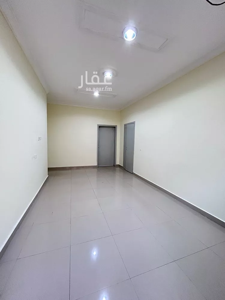 شقة للإيجار في شارع عشيرة, حي بدر, مدينة الرياض, منطقة الرياض صورة 5