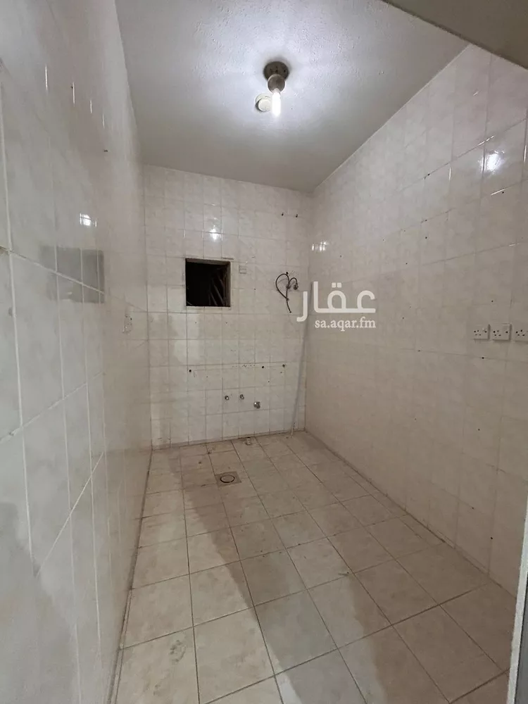 مكتب تجاري للإيجار في شارع الشيخ سلمان بن حمد آل خليفة, حي الملز, مدينة الرياض, منطقة الرياض صورة 5