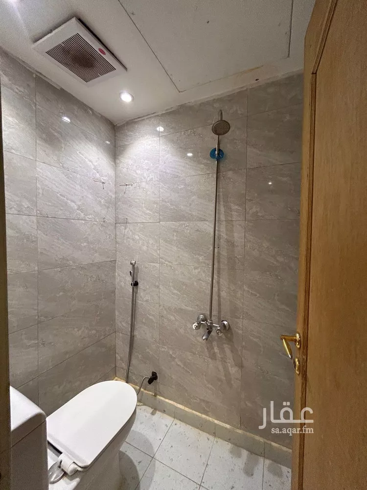 استوديو للإيجار في شارع جرير بن عبدالله البجلي, حي مغرزات, مدينة الرياض, منطقة الرياض صورة 3