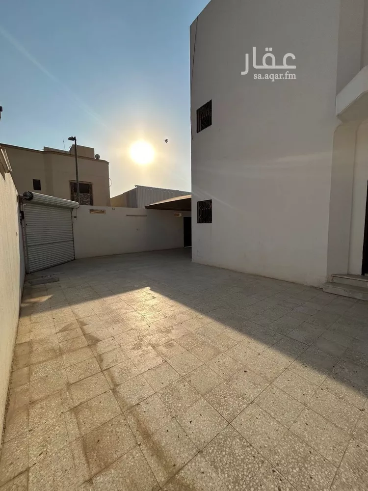 Floor for Rent in Riyadh Shubra صورة 4