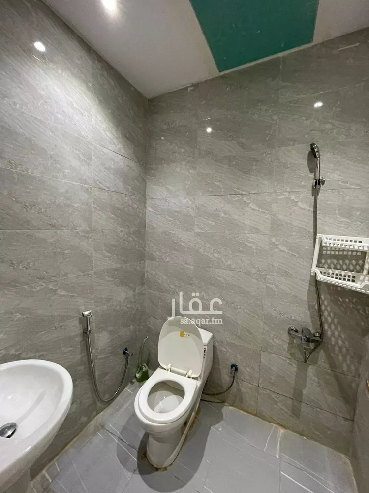 شقة للإيجار في شارع جرير بن عبدالله البجلي, حي مغرزات, مدينة الرياض, منطقة الرياض صورة 3