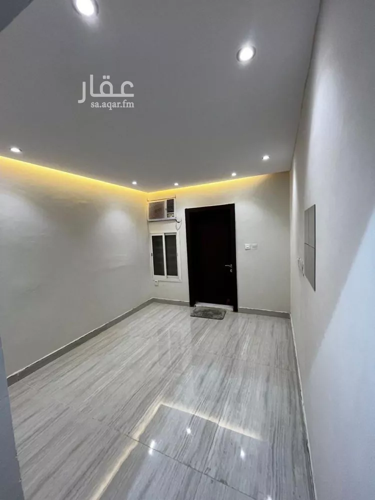 شقة للإيجار في شارع جرير بن عبدالله البجلي, حي مغرزات, مدينة الرياض, منطقة الرياض صورة 3