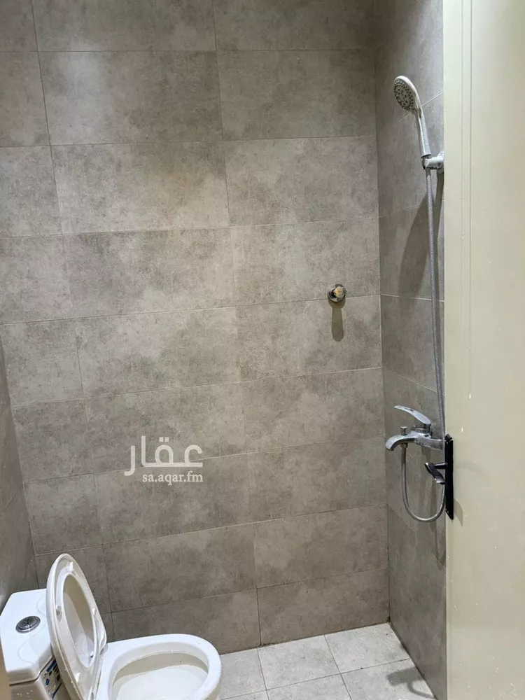 شقة للإيجار في شارع ابن أبي الفخار, حي عكاظ, مدينة الرياض, منطقة الرياض