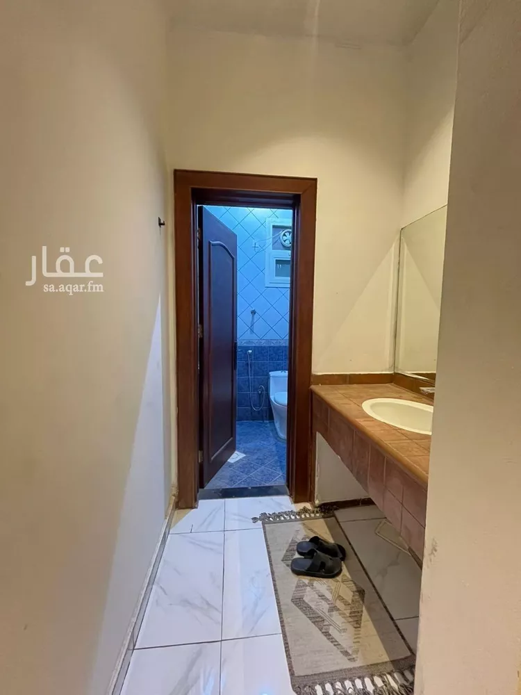 شقة للإيجار في شارع جرير بن عبدالله البجلي, حي مغرزات, مدينة الرياض, منطقة الرياض صورة 5