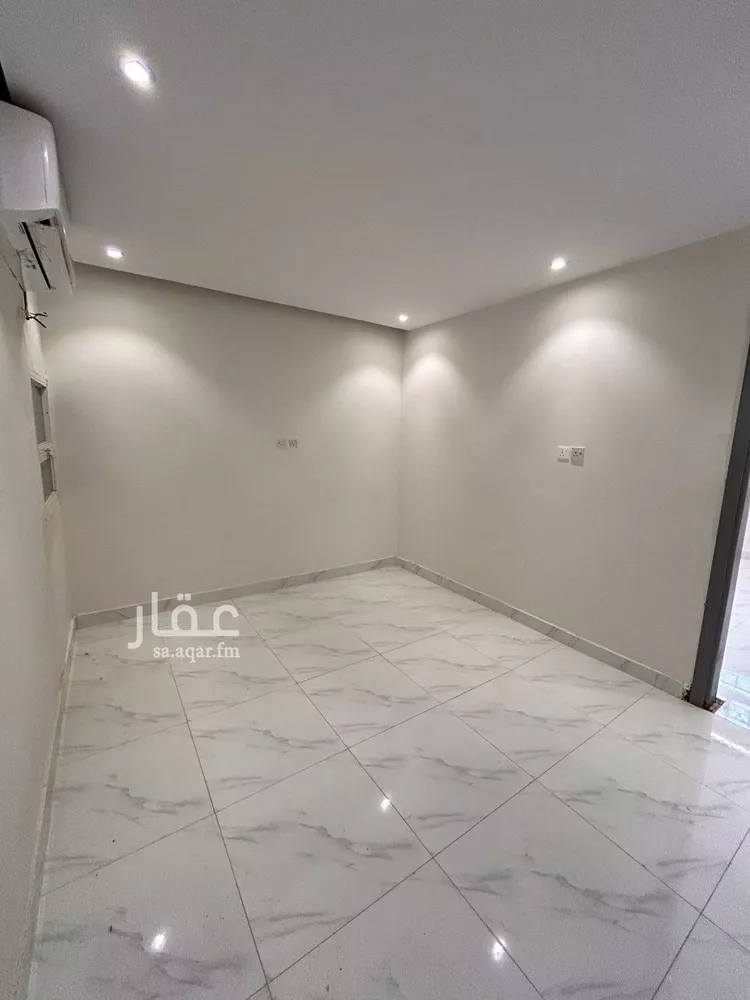 شقة للإيجار في شارع الفجر, حي السويدي الغربي, مدينة الرياض, منطقة الرياض صورة 3