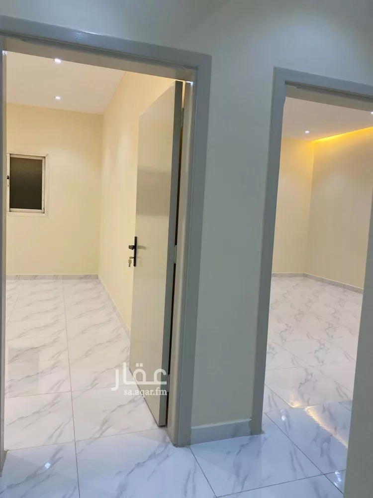شقة للإيجار في شارع حارثه بن عدي, حي الوزارات, مدينة الرياض, منطقة الرياض صورة 2