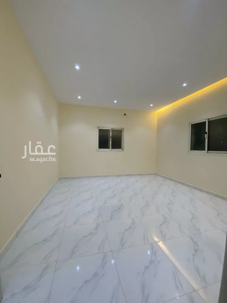 شقة للإيجار في شارع حارثه بن عدي, حي الوزارات, مدينة الرياض, منطقة الرياض صورة 3