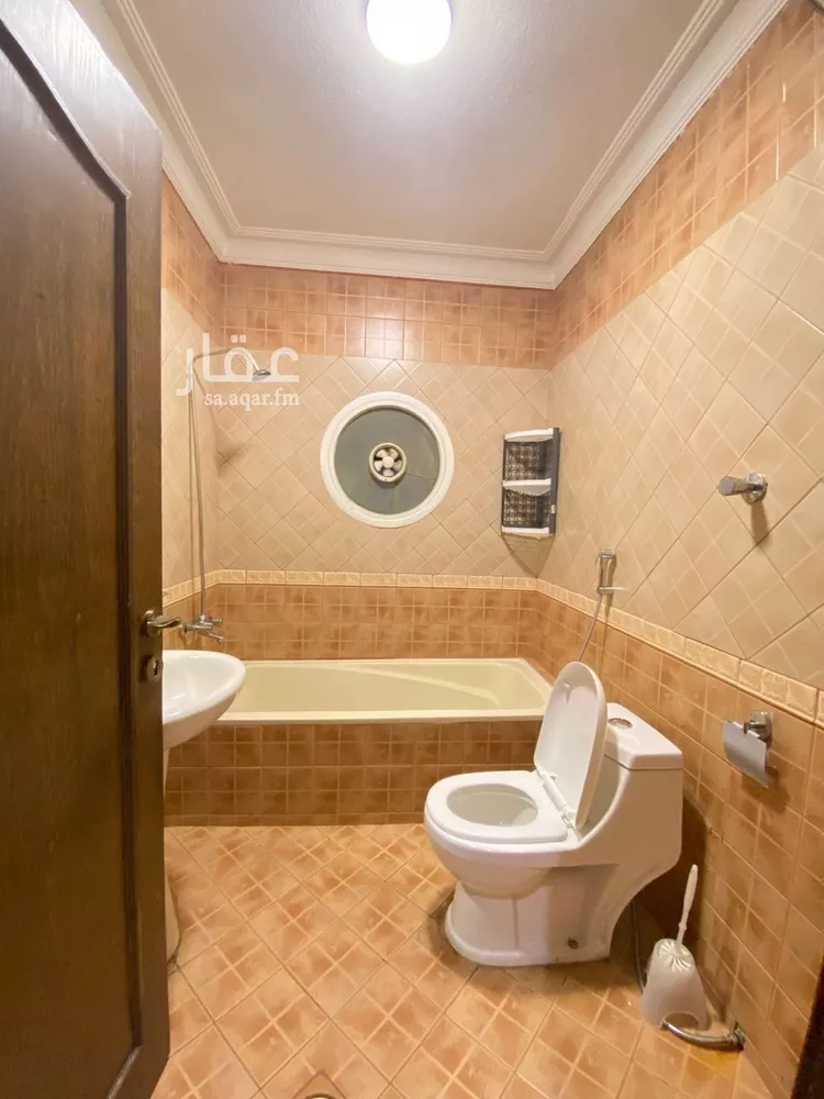 شقة للإيجار في شارع جرير بن عبدالله البجلي, حي مغرزات, مدينة الرياض, منطقة الرياض صورة 5