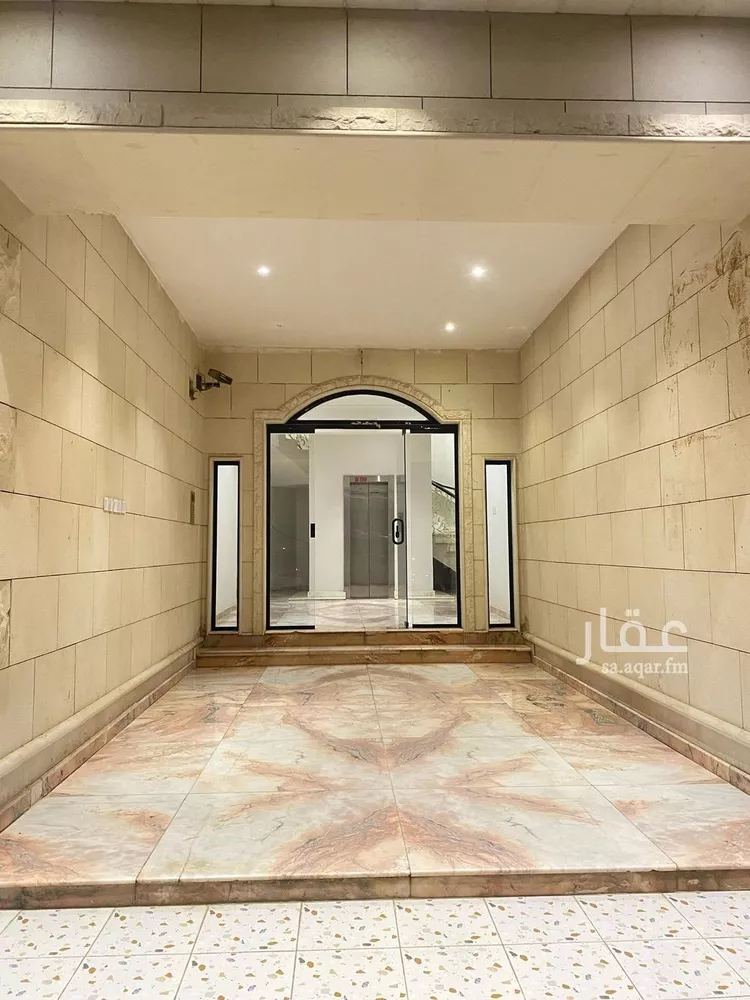 شقة للإيجار في شارع جرير بن عبدالله البجلي, حي مغرزات, مدينة الرياض, منطقة الرياض