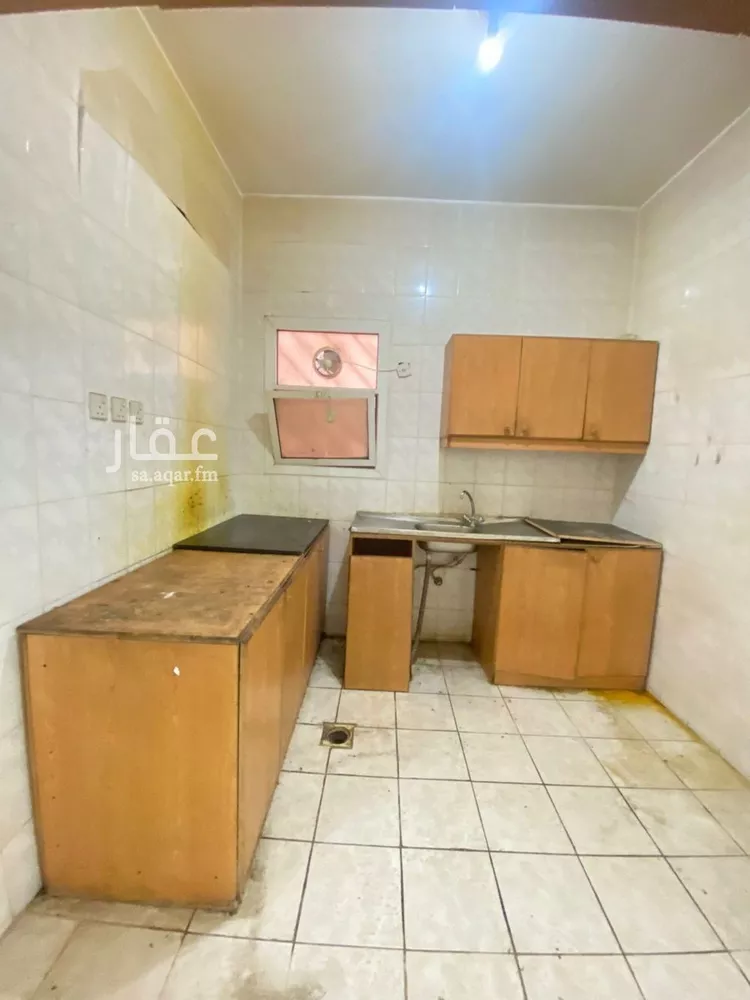 مكتب تجاري للإيجار في شارع الشيخ سلمان بن حمد آل خليفة, حي الملز, مدينة الرياض, منطقة الرياض صورة 5