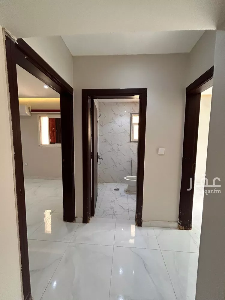 شقة للإيجار في شارع حارثة بن عدي, حي الوزارات, مدينة الرياض, منطقة الرياض صورة 4