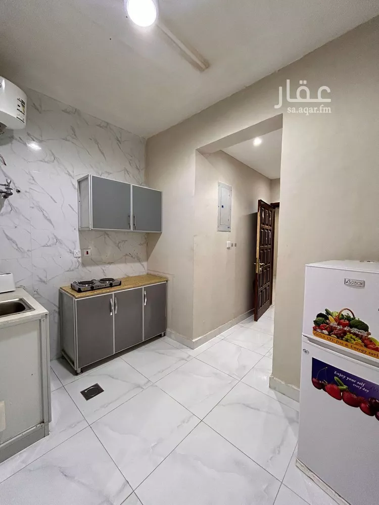 شقة للإيجار في شارع زيد البغدادي, حي الوزارات, مدينة الرياض, منطقة الرياض صورة 2