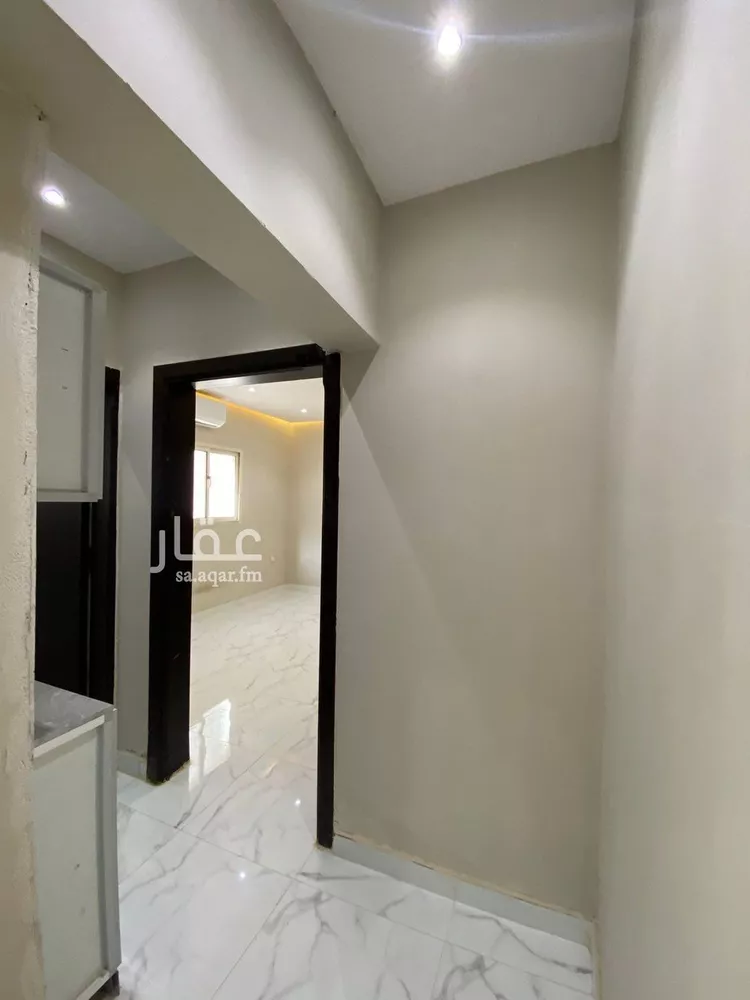 شقة للإيجار في شارع زيد البغدادي, حي الوزارات, مدينة الرياض, منطقة الرياض صورة 4