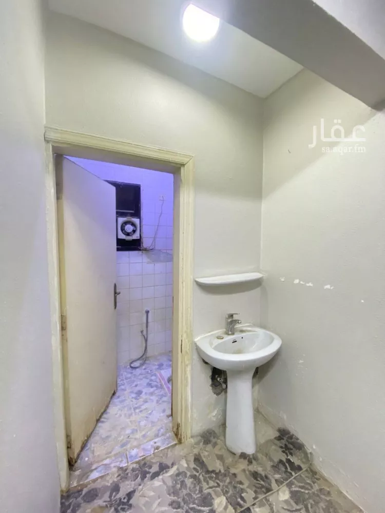 شقة للإيجار في شارع الحسين بن على, حي الإزدهار, مدينة الرياض, منطقة الرياض