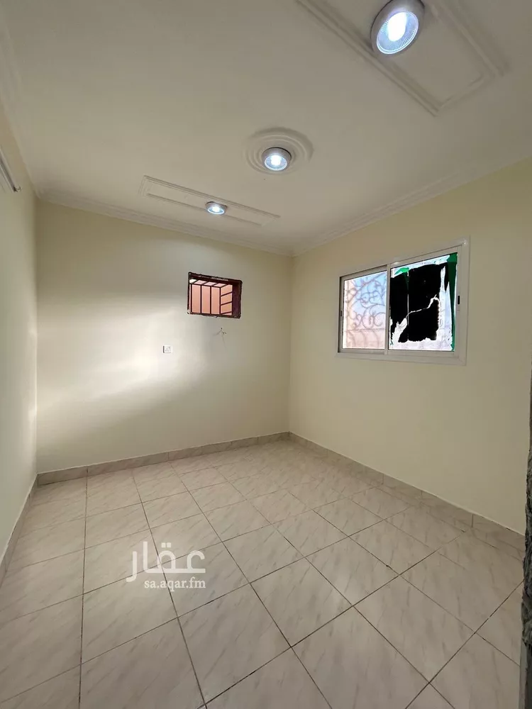 شقة للإيجار في شارع الرائد, حي بدر, مدينة الرياض, منطقة الرياض صورة 3