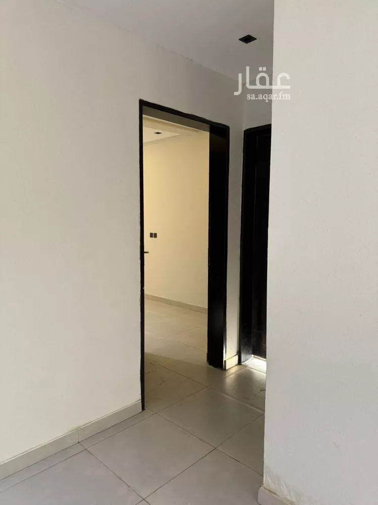 شقة للإيجار في شارع ابن أبي الفخار, حي عكاظ, مدينة الرياض, منطقة الرياض