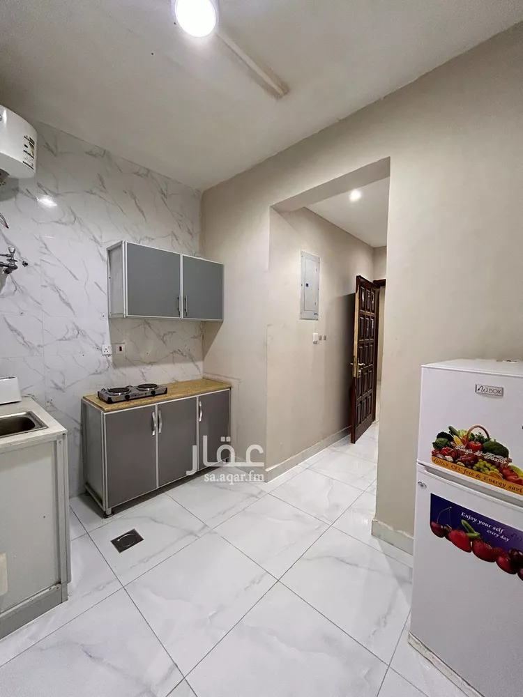 شقة للإيجار في شارع زيد البغدادي, حي الوزارات, مدينة الرياض, منطقة الرياض صورة 2