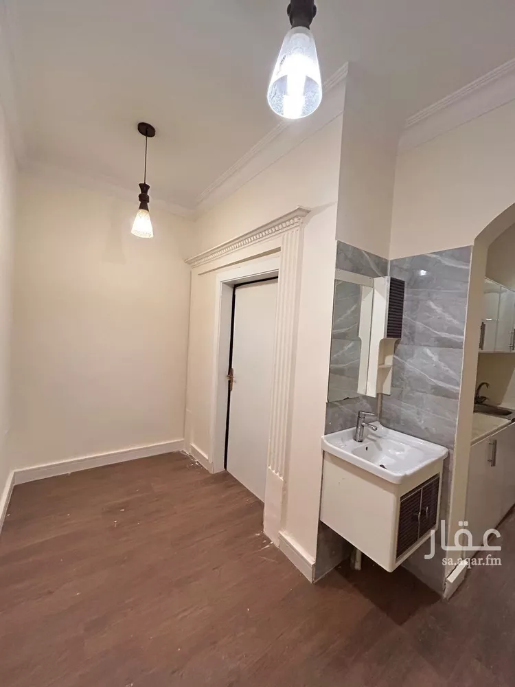 شقة للإيجار في شارع ابي سفيان بن حرب, حي النزهة, مدينة الرياض, منطقة الرياض صورة 2