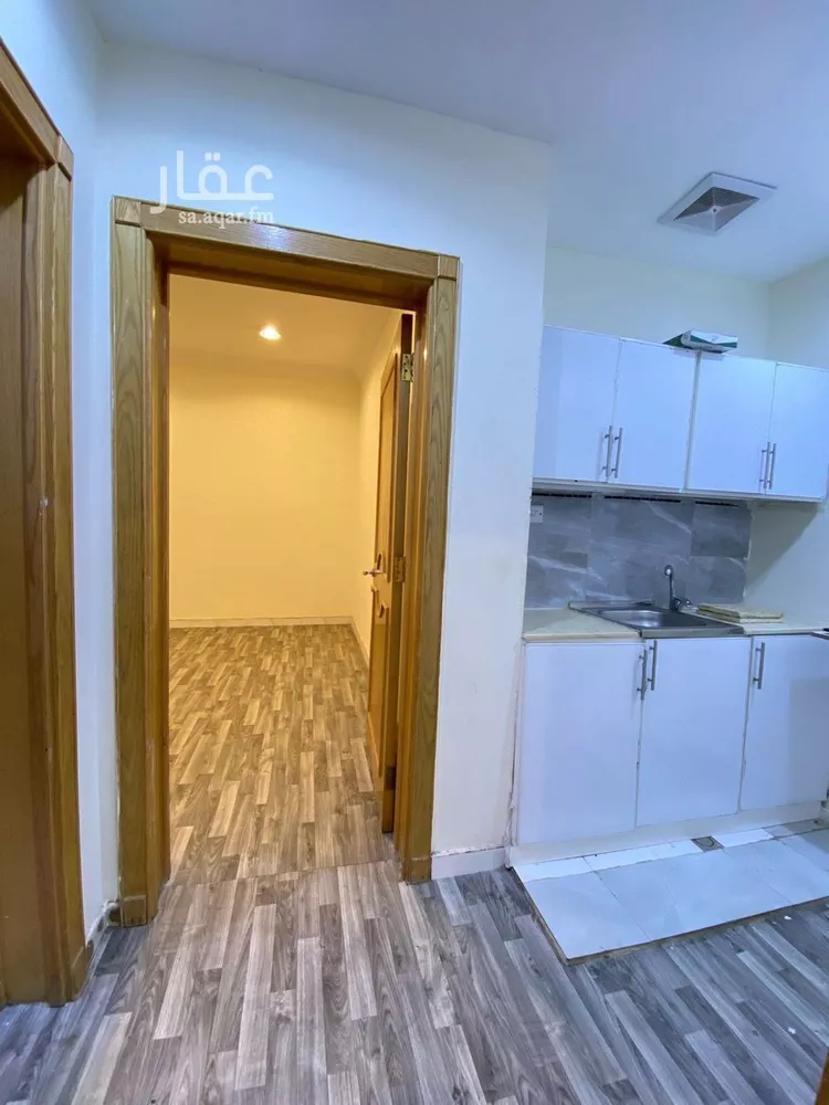 شقة للإيجار في شارع ابي سفيان بن حرب, حي النزهة, مدينة الرياض, منطقة الرياض صورة 4