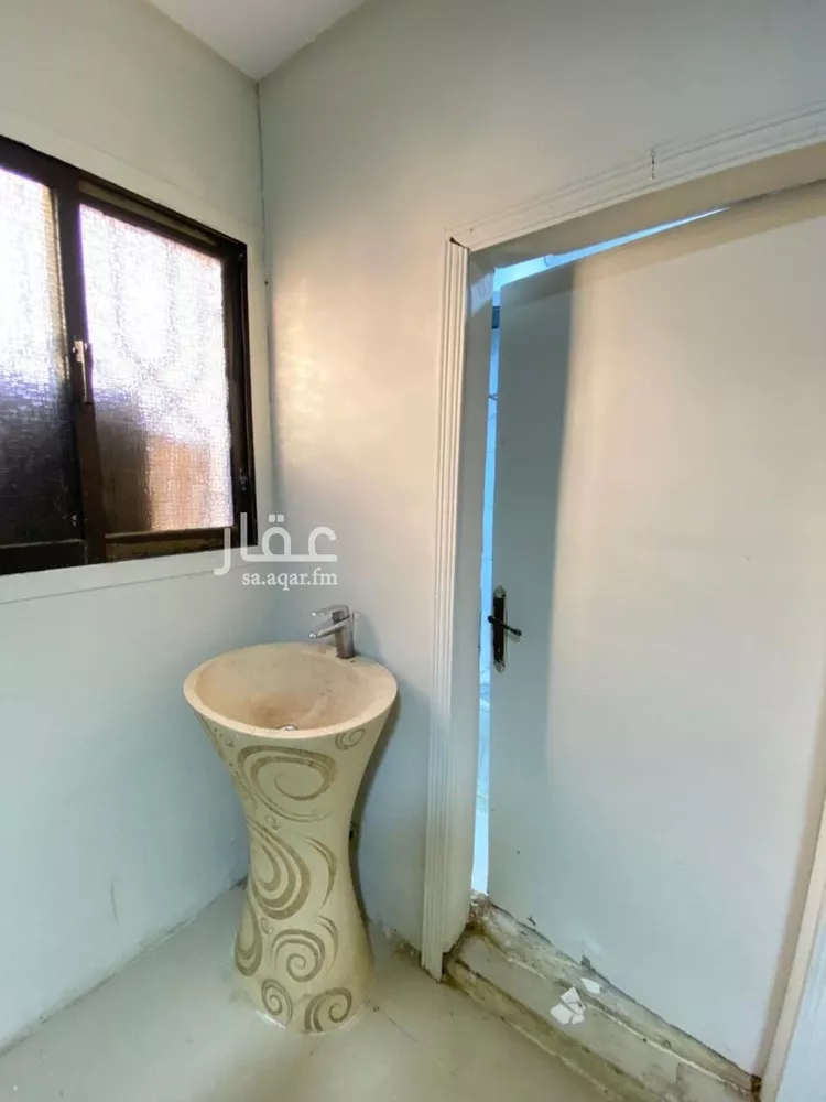 شقة للإيجار في شارع الحسين بن على, حي الإزدهار, مدينة الرياض, منطقة الرياض صورة 4