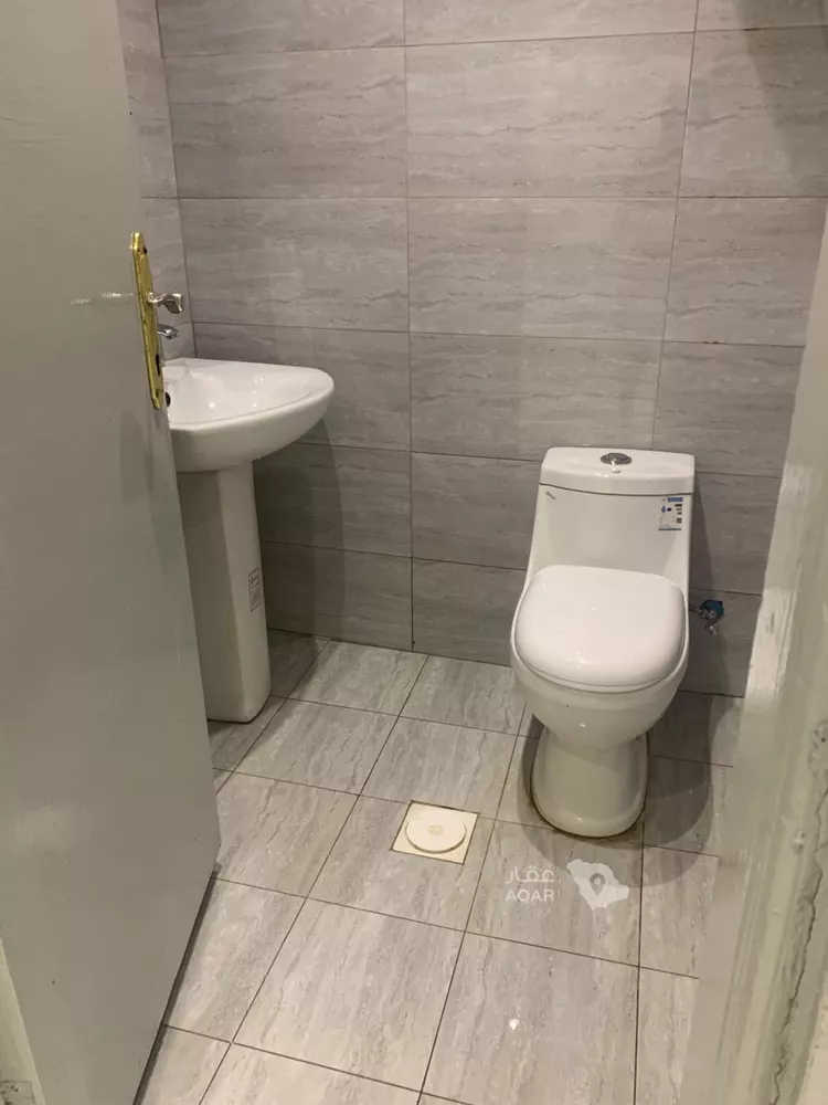 Studio for rent in Riyadh Al Hazm صورة 3