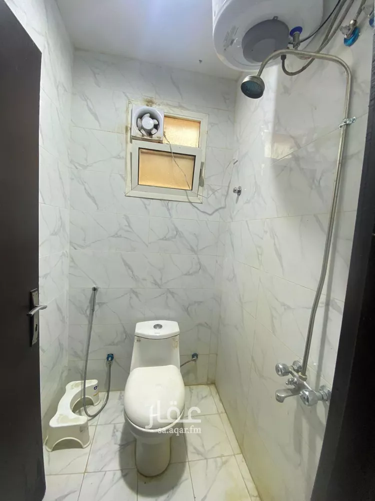 شقة للإيجار في شارع زيد البغدادي, حي الوزارات, مدينة الرياض, منطقة الرياض صورة 2