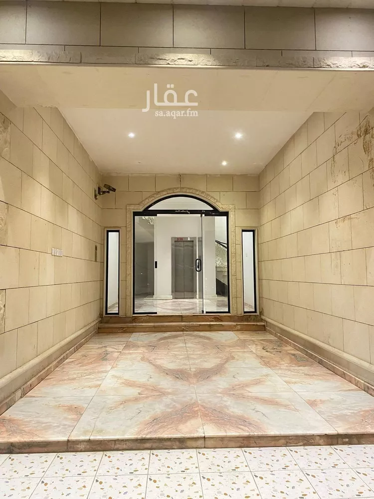 شقة للإيجار في شارع جرير بن عبدالله البجلي, حي مغرزات, مدينة الرياض, منطقة الرياض