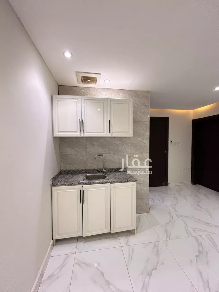 شقة للإيجار في شارع القويعية, حي النزهة, مدينة الرياض, منطقة الرياض صورة 5