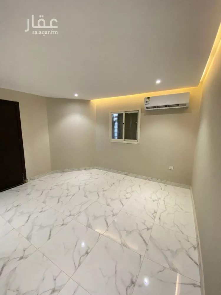 شقة للإيجار في شارع زيد البغدادي, حي الوزارات, مدينة الرياض, منطقة الرياض صورة 3