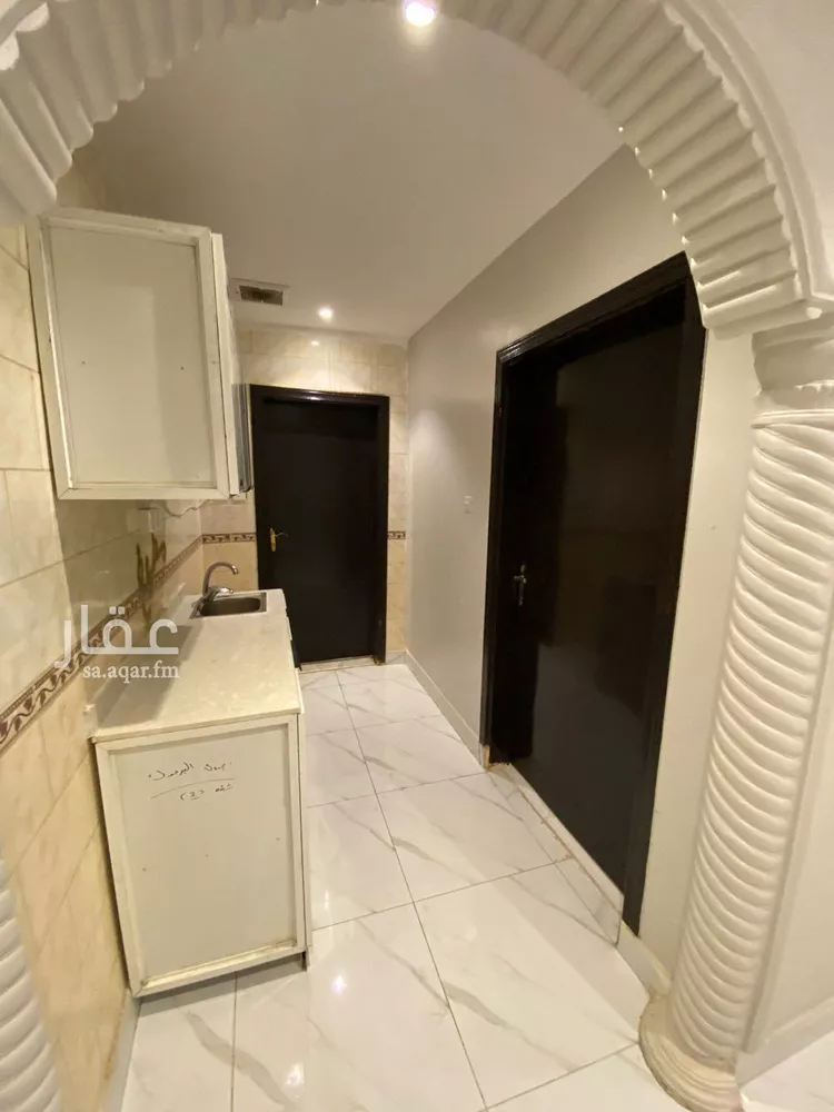 شقة للإيجار في شارع الهدية, حي اليرموك, مدينة الرياض, منطقة الرياض صورة 5