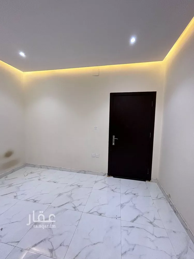شقة للإيجار في شارع زيد البغدادي, حي الوزارات, مدينة الرياض, منطقة الرياض صورة 4